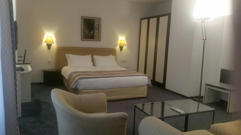 KING HOTEL GUVENLIK 8/30