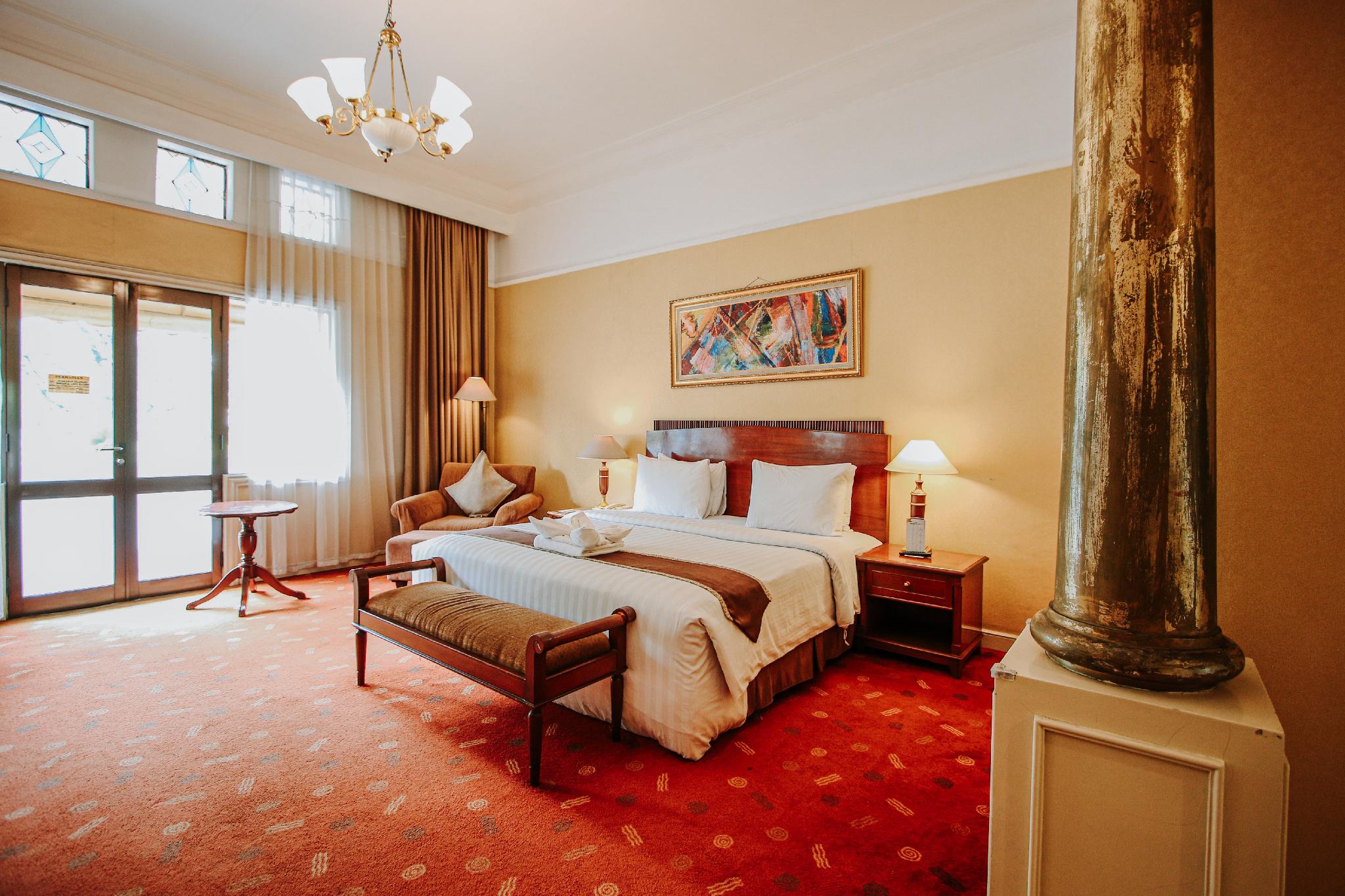 Super, Executive, Double Bed