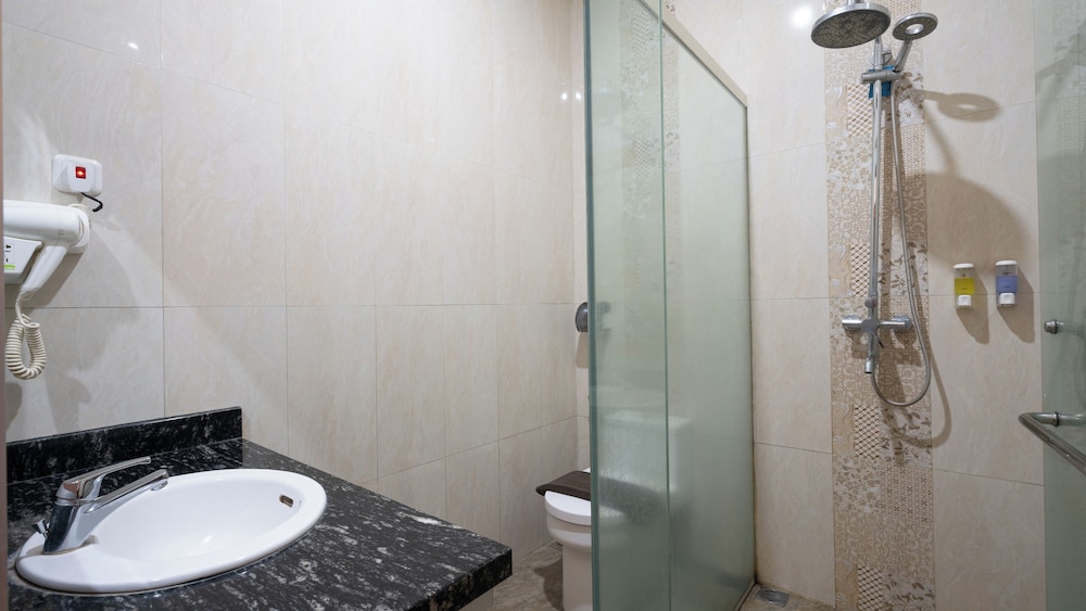 Selecta Hotel Batu Malang - Adults Only 50/50