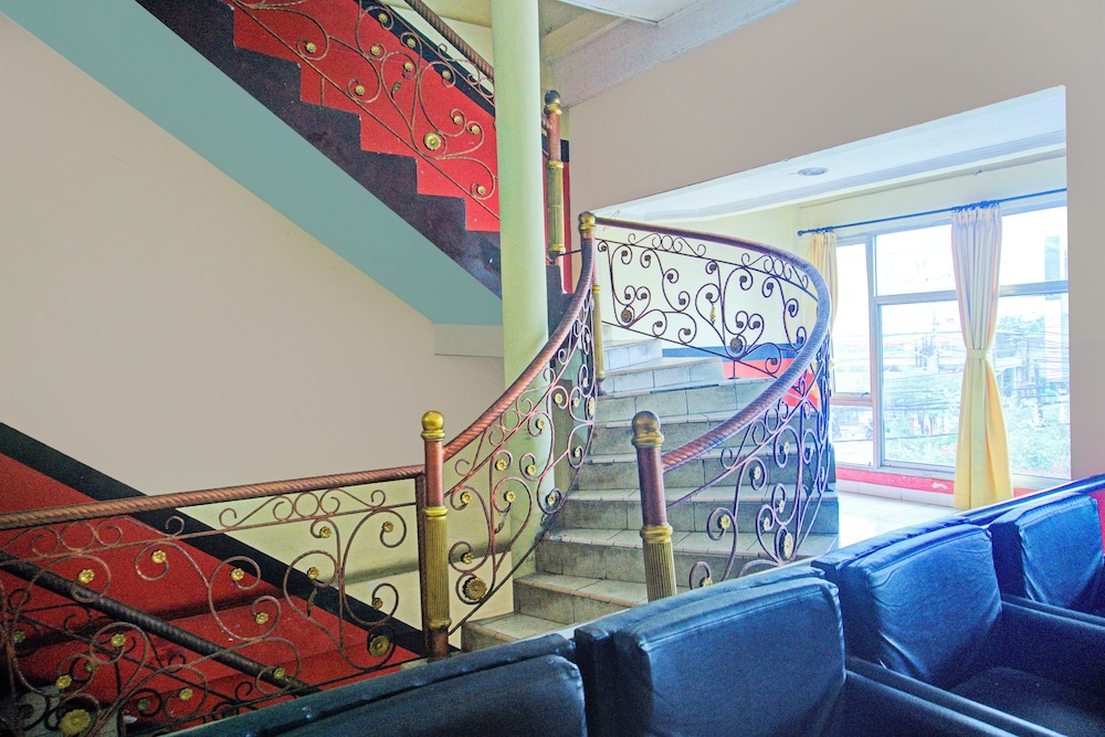 Hotel O Bandar Lampung Near Teropong Kota Bukit Cindy Formerly Divka Residence 32/36