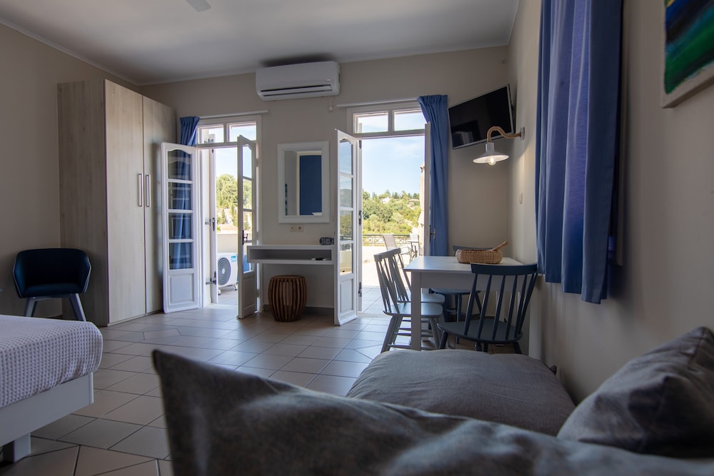 Fiscardo Studios 28/50