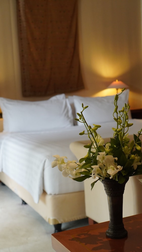 The Dharmawangsa Jakarta Hotel 18/63