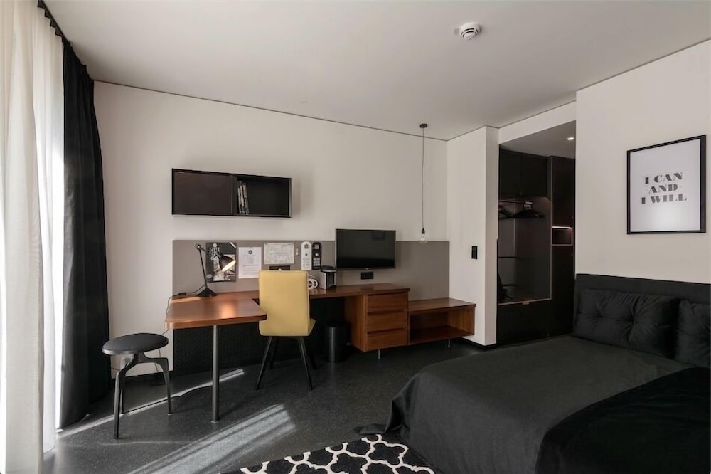 The Spot Serviced Apartments 36/47