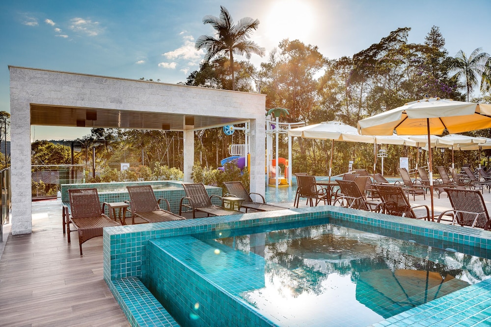 Monthez Hotel & Eventos 38/65
