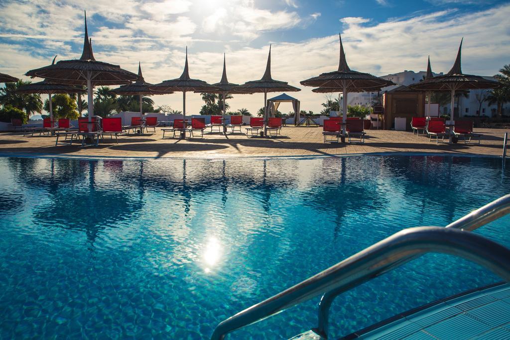 DOMINA KINGS LAKE HOTEL 34/34