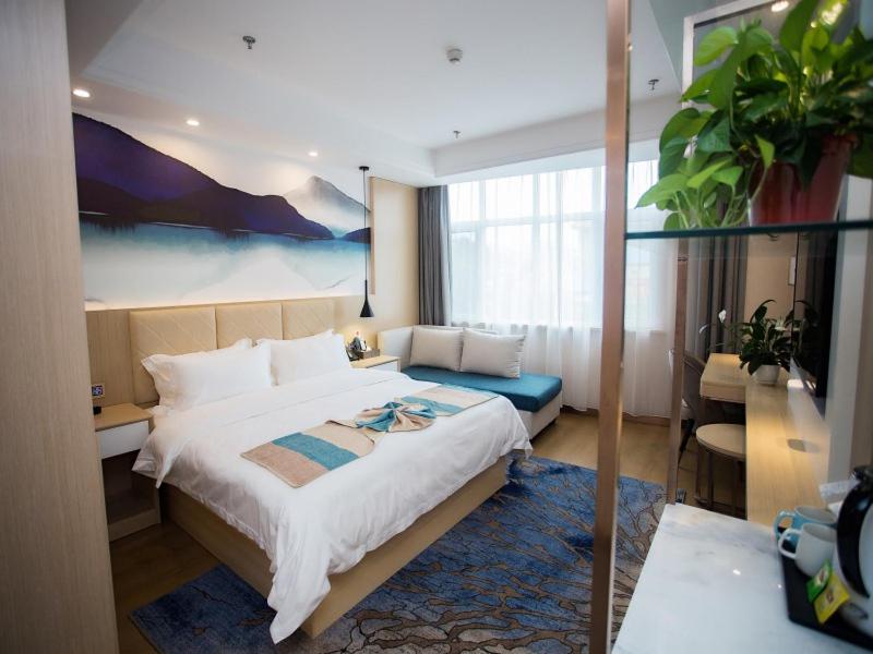 VX Heze Dingtao District Taoyi Road Hotel 22/41