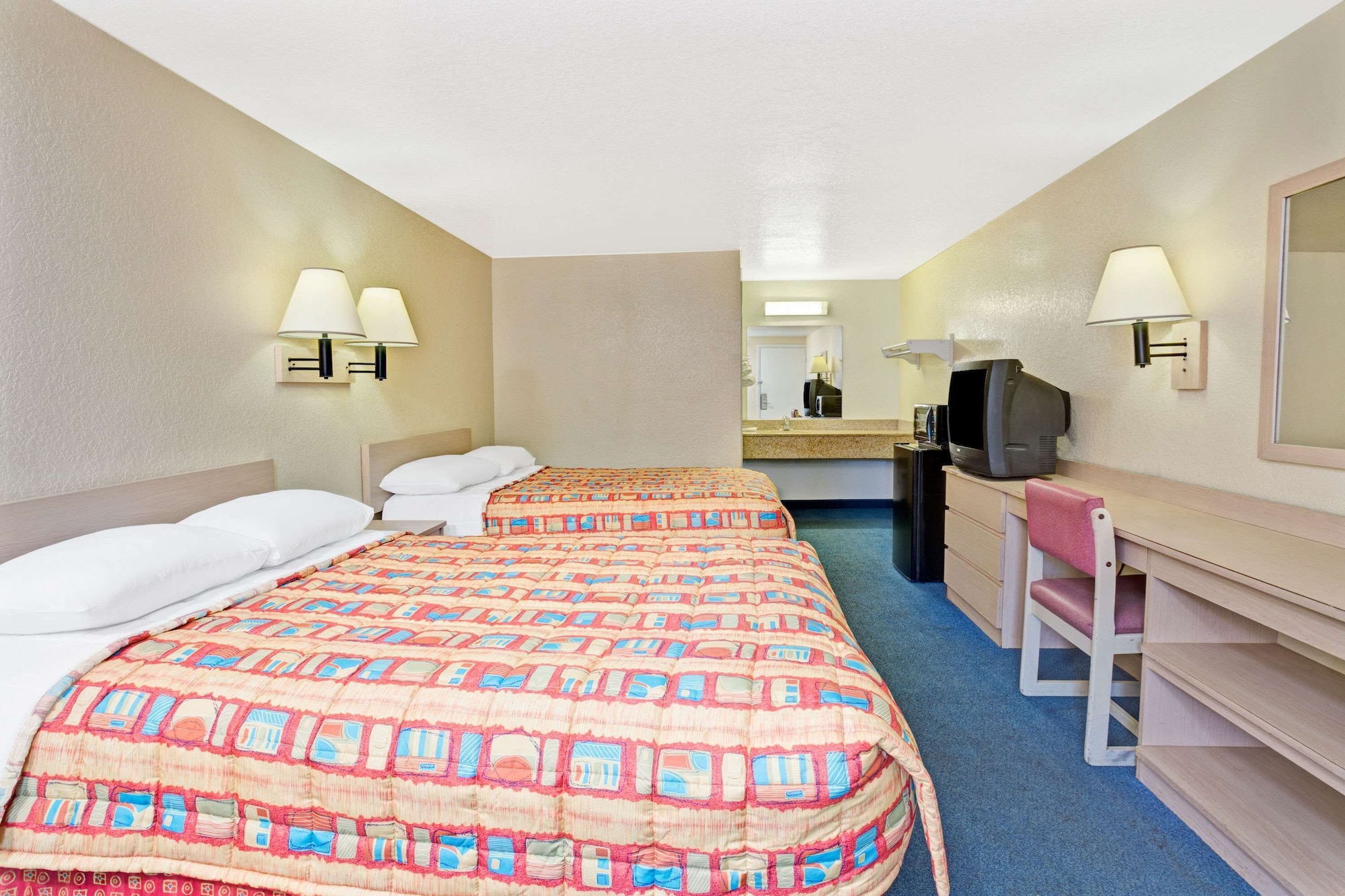 Room, 2 Double Beds