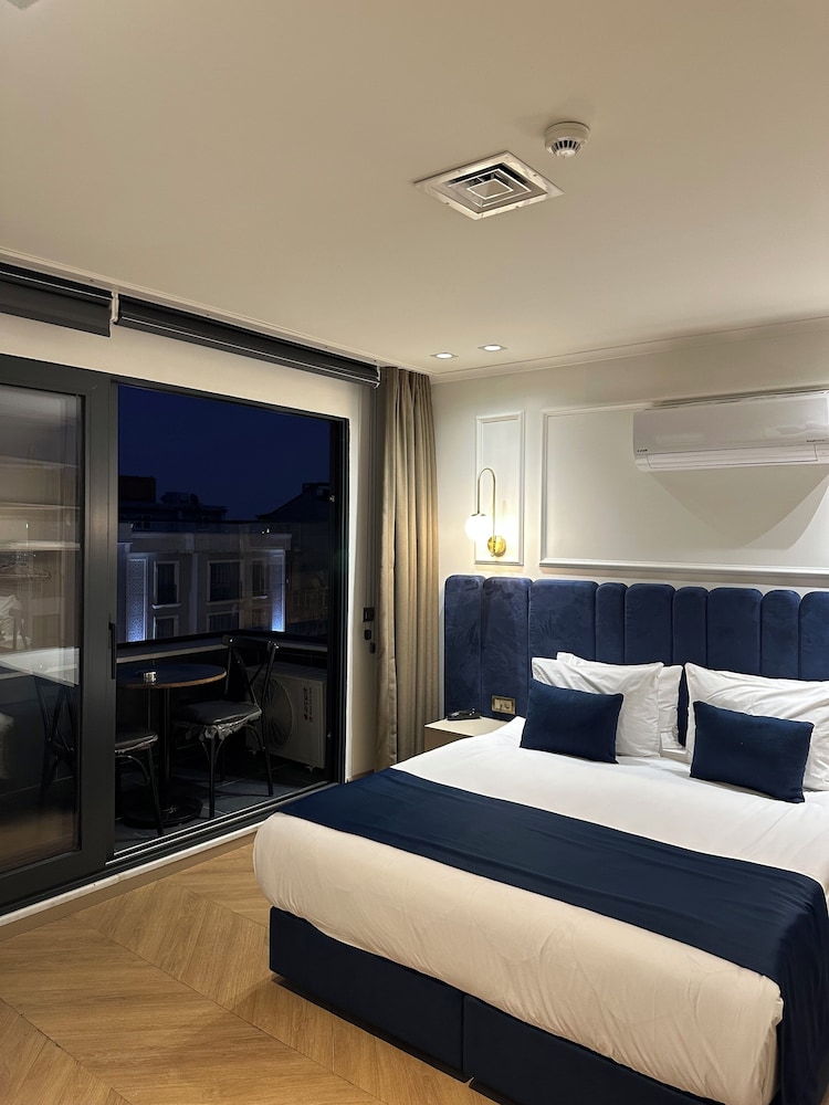 Taksim Bosphorus Hotel 15/50