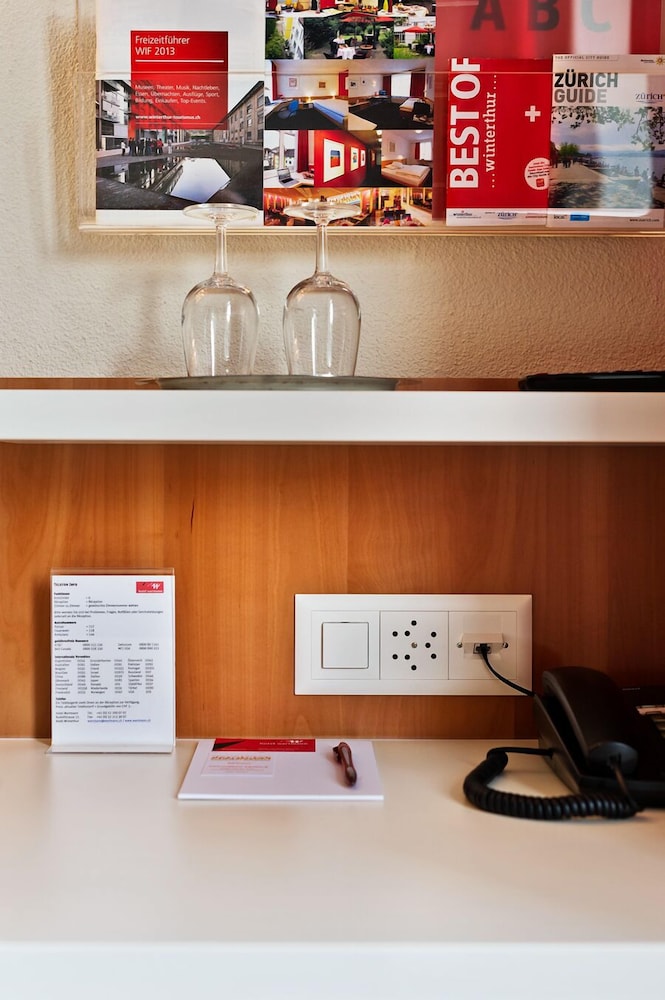 Hotel Wartmann am Bahnhof 27/30