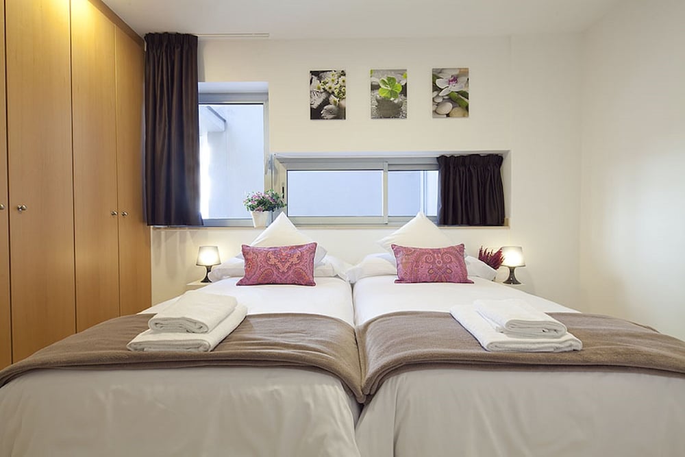 CHARMSUITES NOU RAMBLA APARTMENTS 5/42