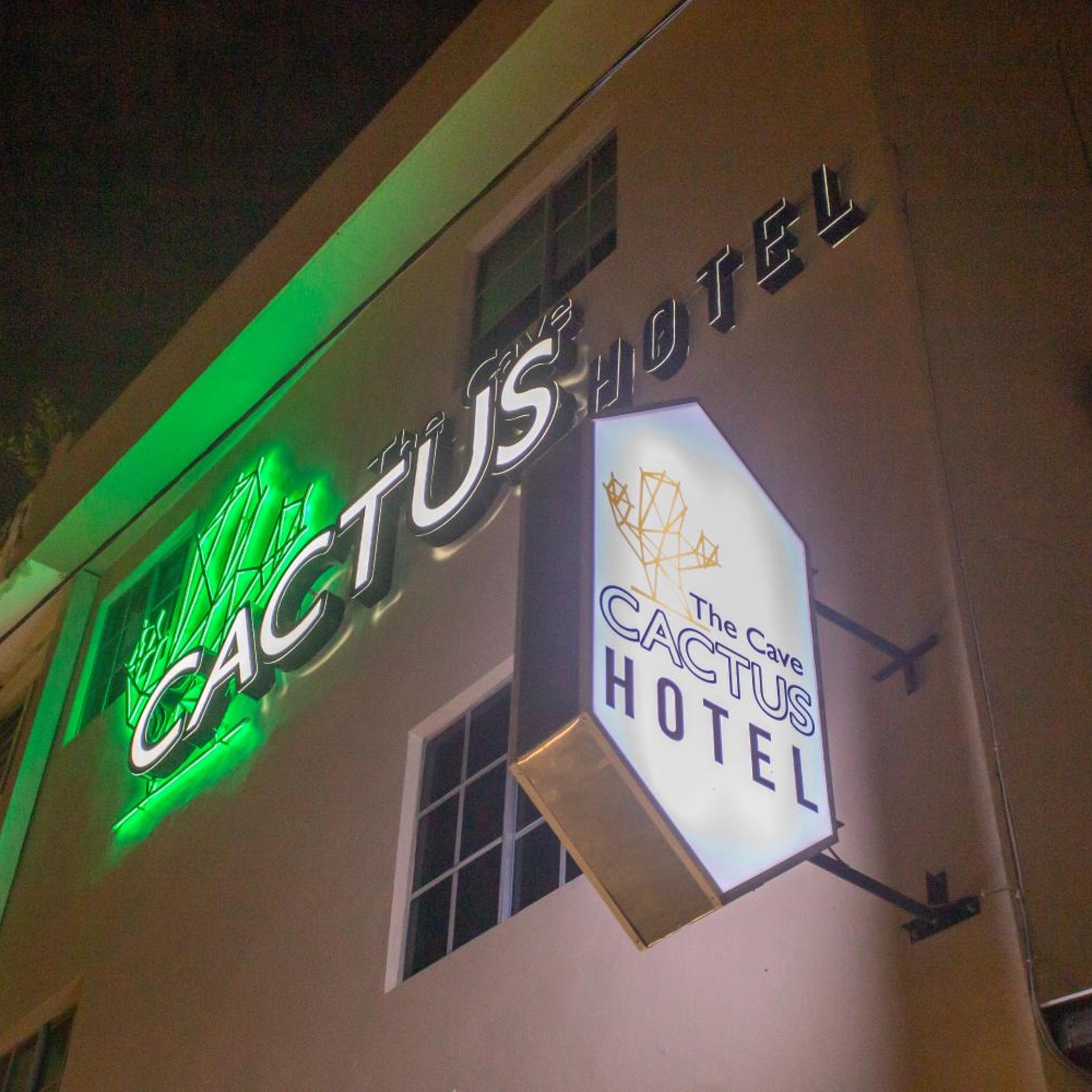 OYO 90028 Ragula Hotel 36/45