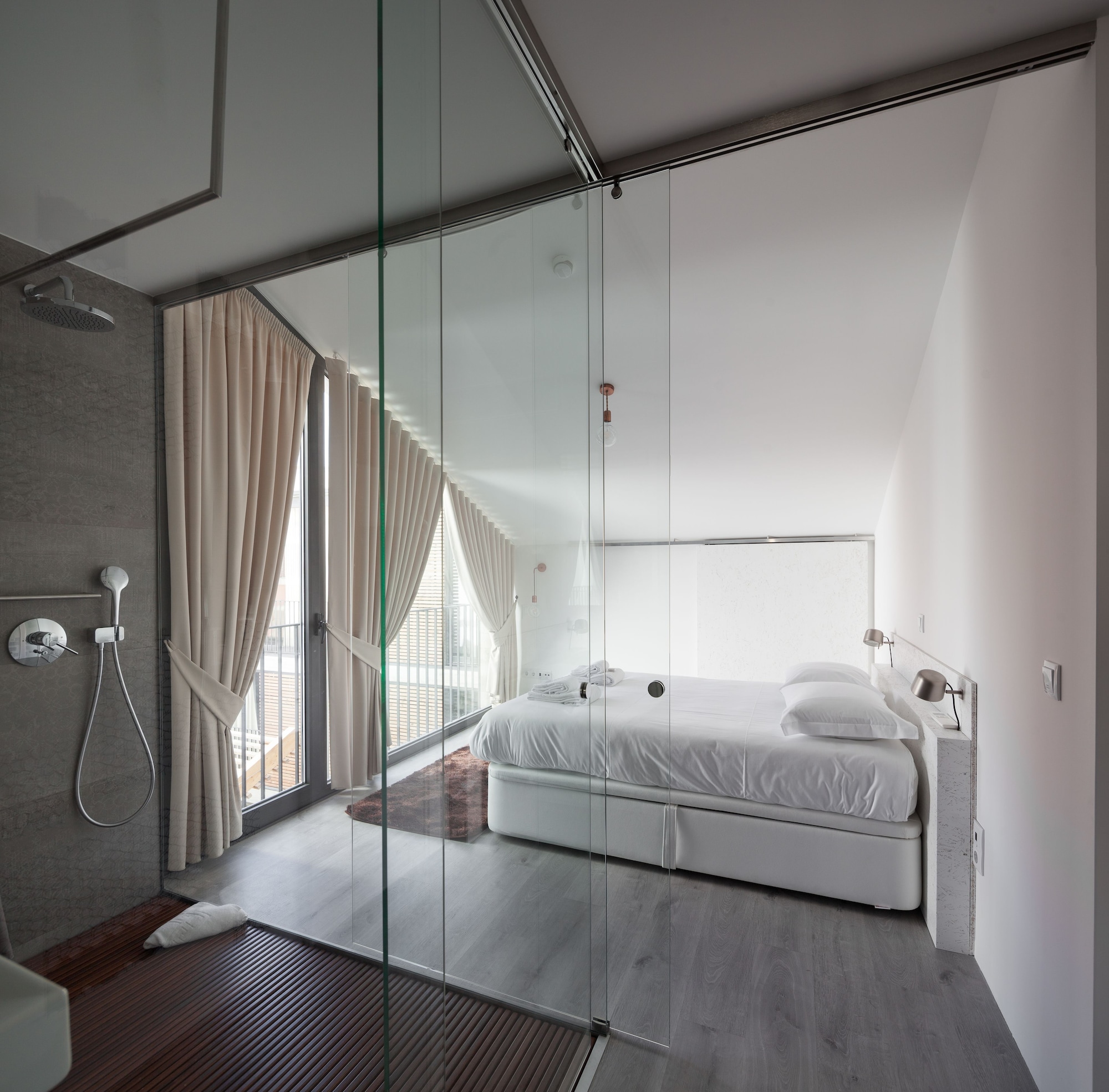 1 BEDROOM, APARTMENT, DOUBLE BED, SOFA