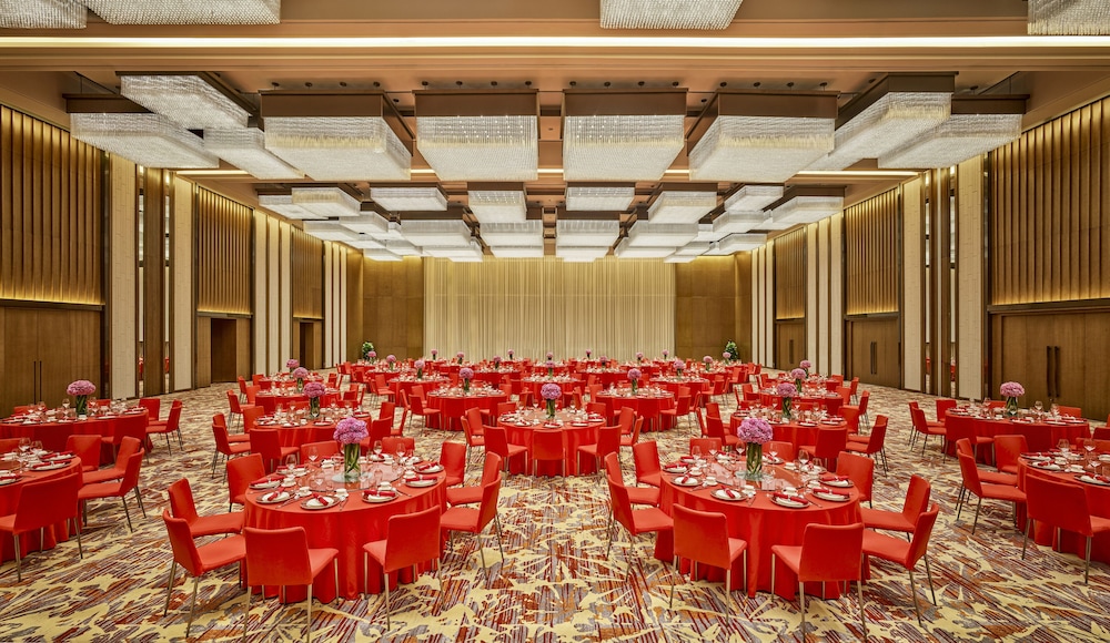 Hyatt Regency Shenzhen Yantian 58/68