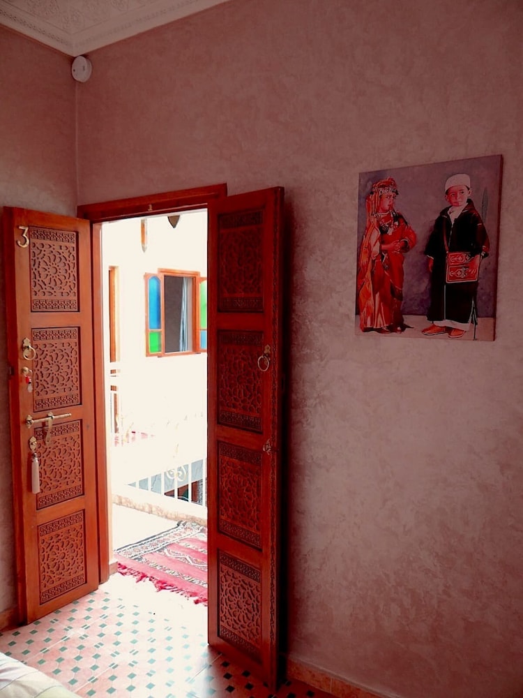 Dar Dikrayat 8/50