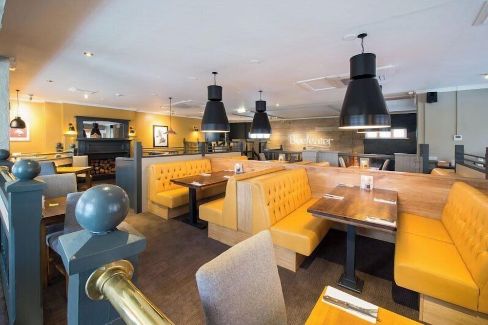 Premier Inn Cardiff West 32/60