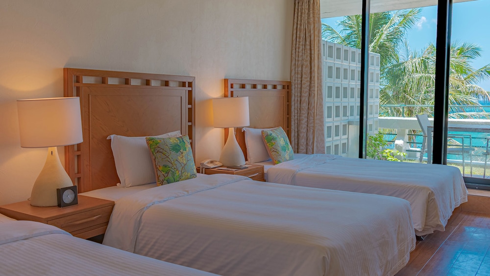 Hotel Moon Beach Okinawa 20/68