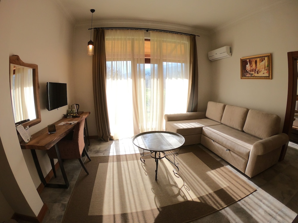 Cevizdibi Butik Otel 32/50