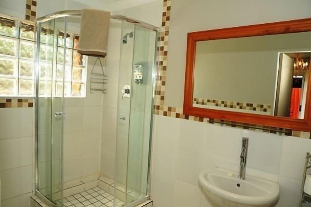 Cottonwood Guesthouse 50/50