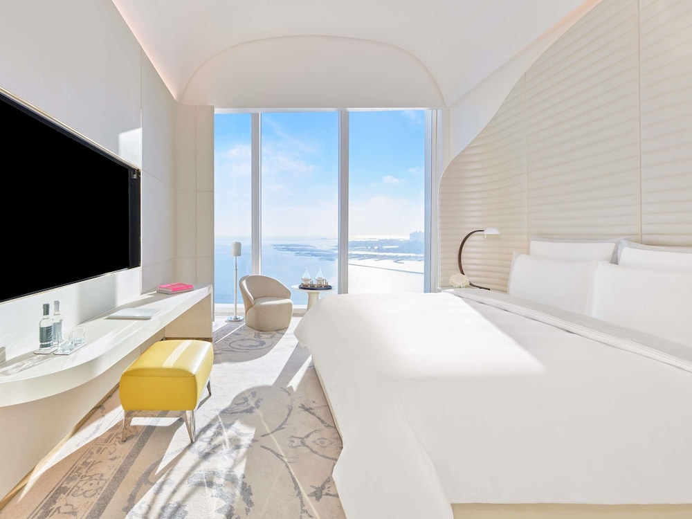 Fairmont Sea View Room