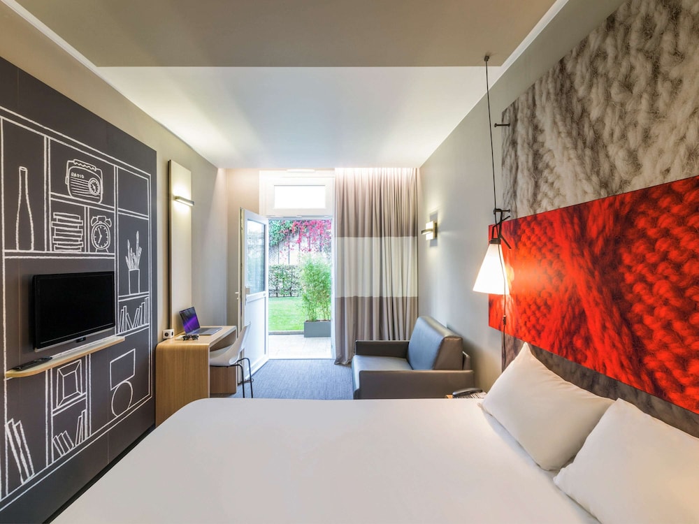 ibis Paris Gare de Lyon Ledru Rollin 12eme 22/74
