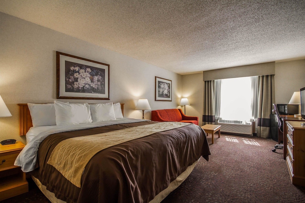Comfort Inn Fond Du Lac 10/44
