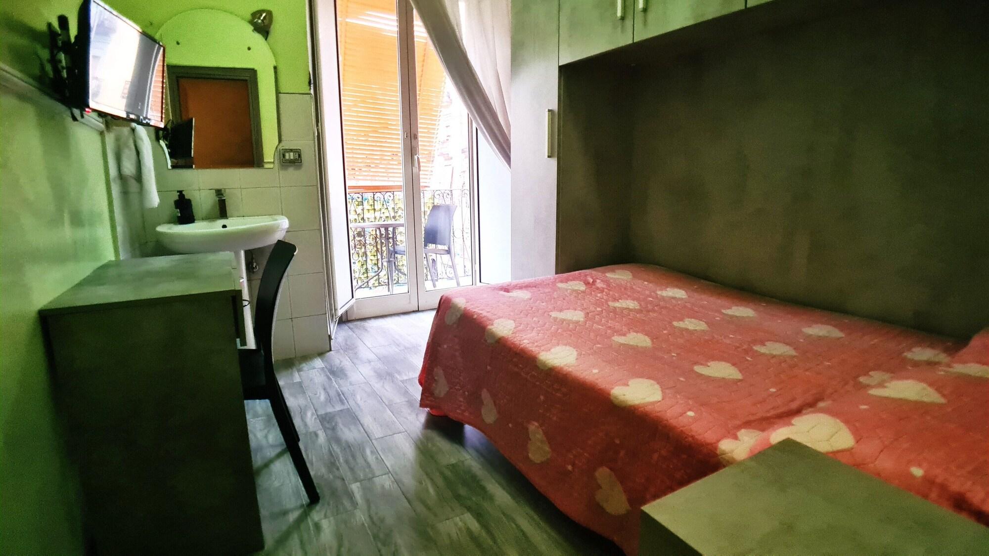 Room, Single, External Bathroom