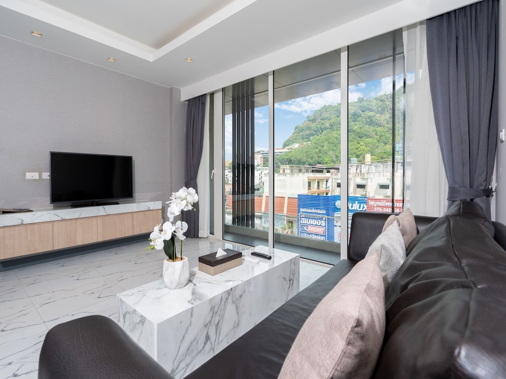 Patong Bay Residence 39/48
