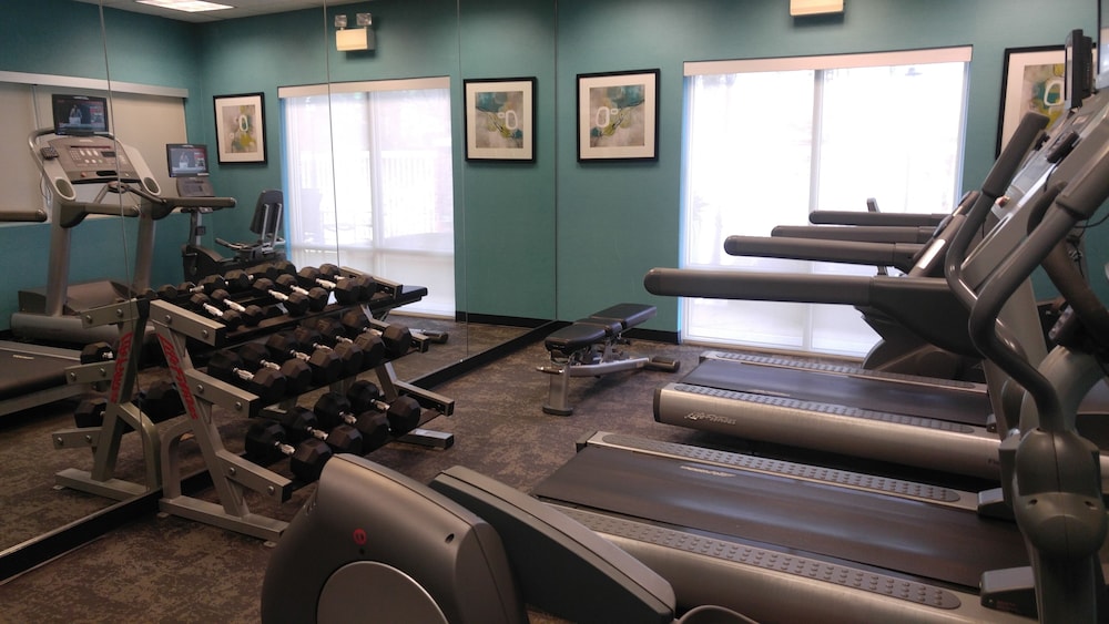 Fairfield Inn & Suites Cookeville 18/35