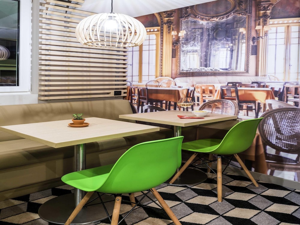 Ibis Styles Clamart Gare Grand Paris 54/65