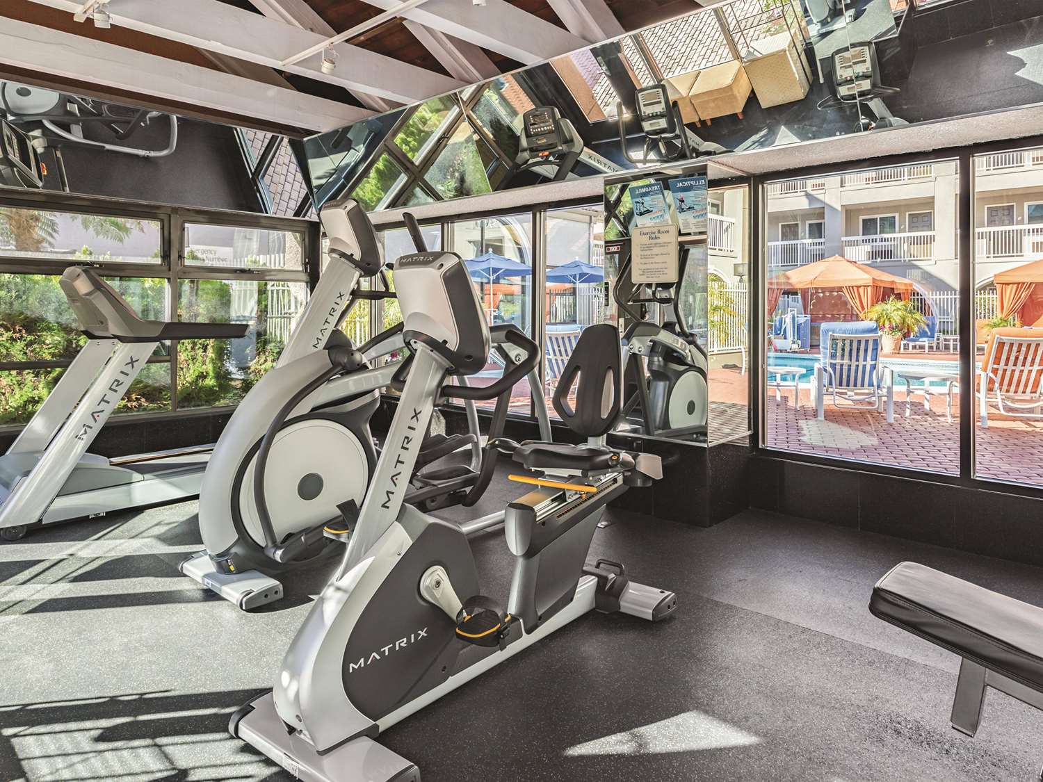La Quinta Inn & Suites by Wyndham San Francisco Airport West 24/48