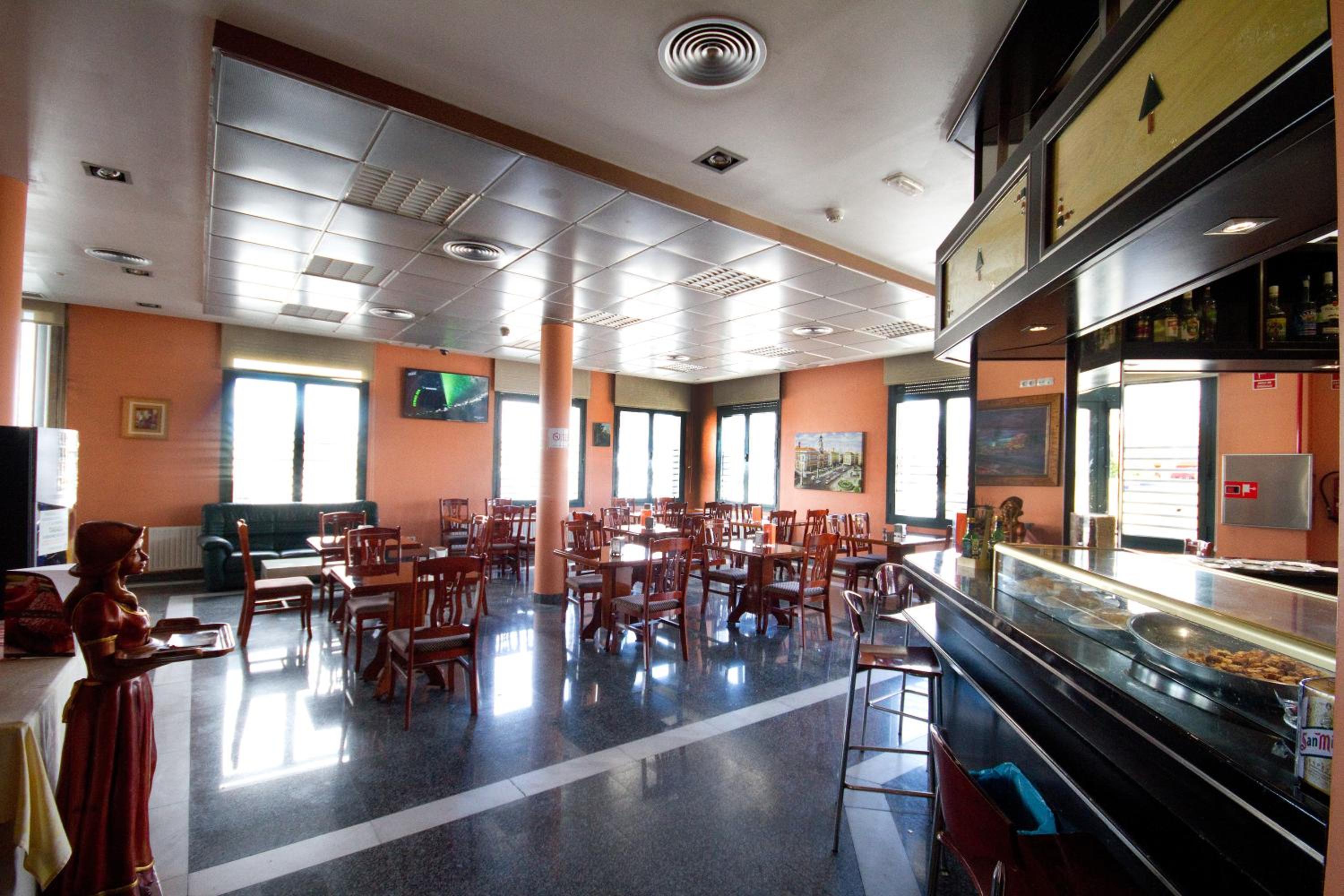 Hotel Los 5 Pinos 34/38