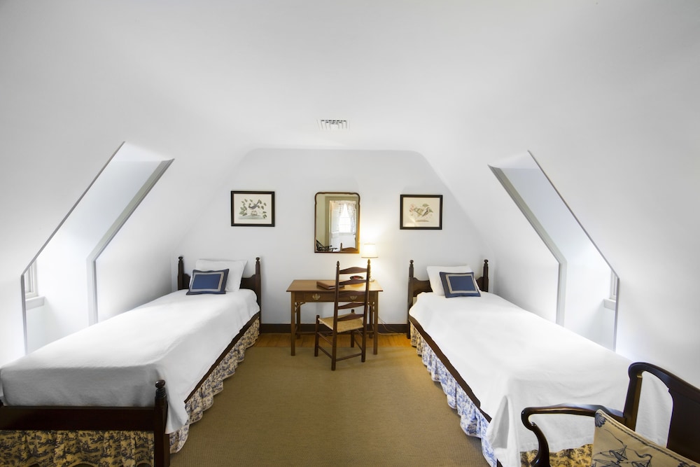 The Colonial Houses - A Colonial Williamsburg Hotel 52/66