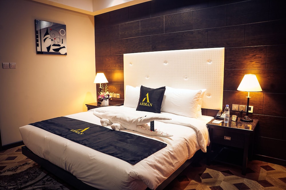 Arman Hotel 9/50