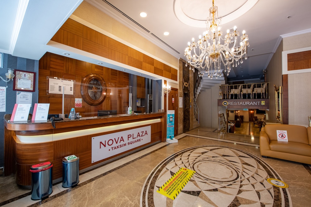 Aven Hotel 8/60