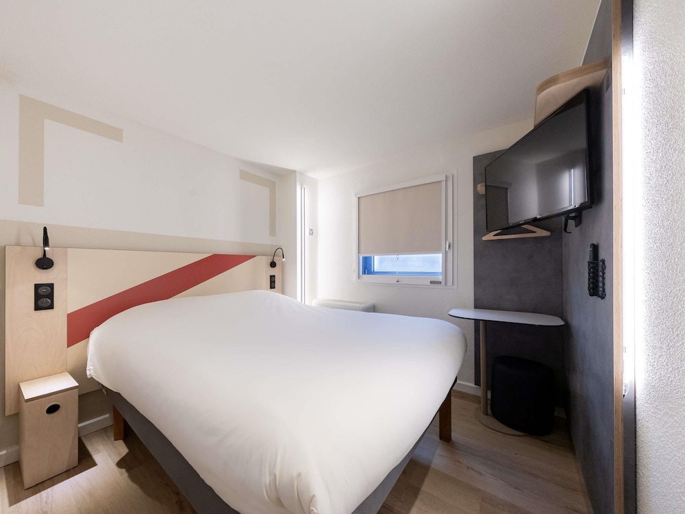 IBIS BUDGET BORDEAUX CENTRE MERIADECK 23/53