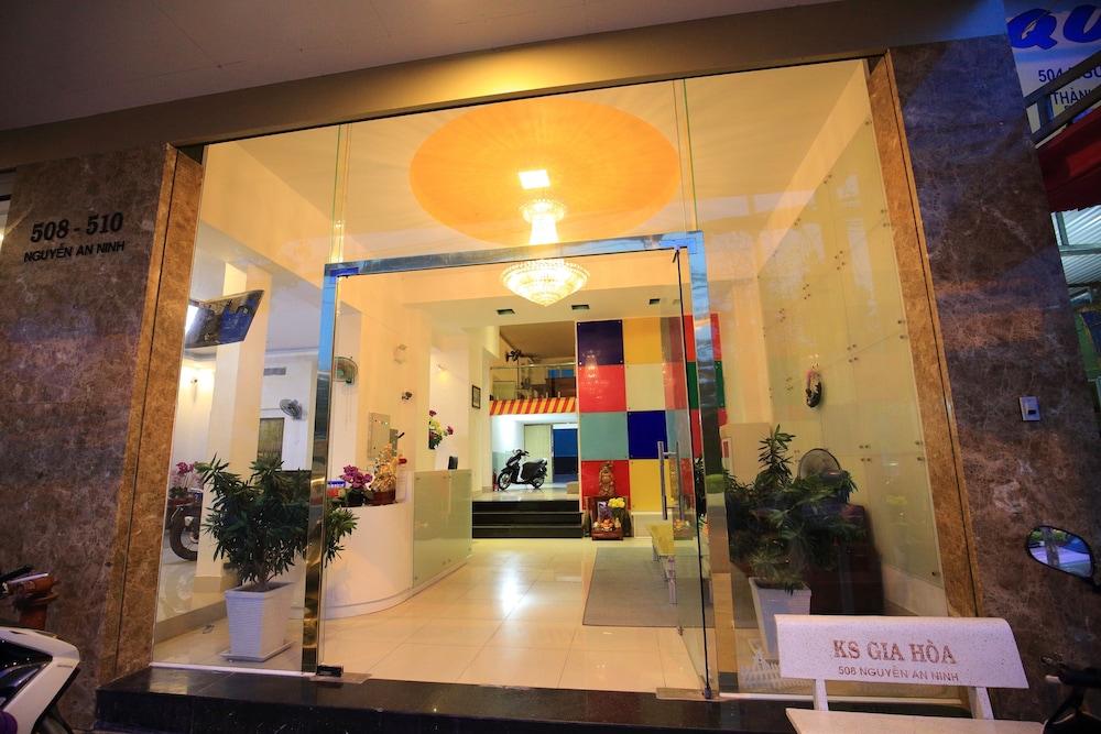 Gia Hoa Hotel 4/23