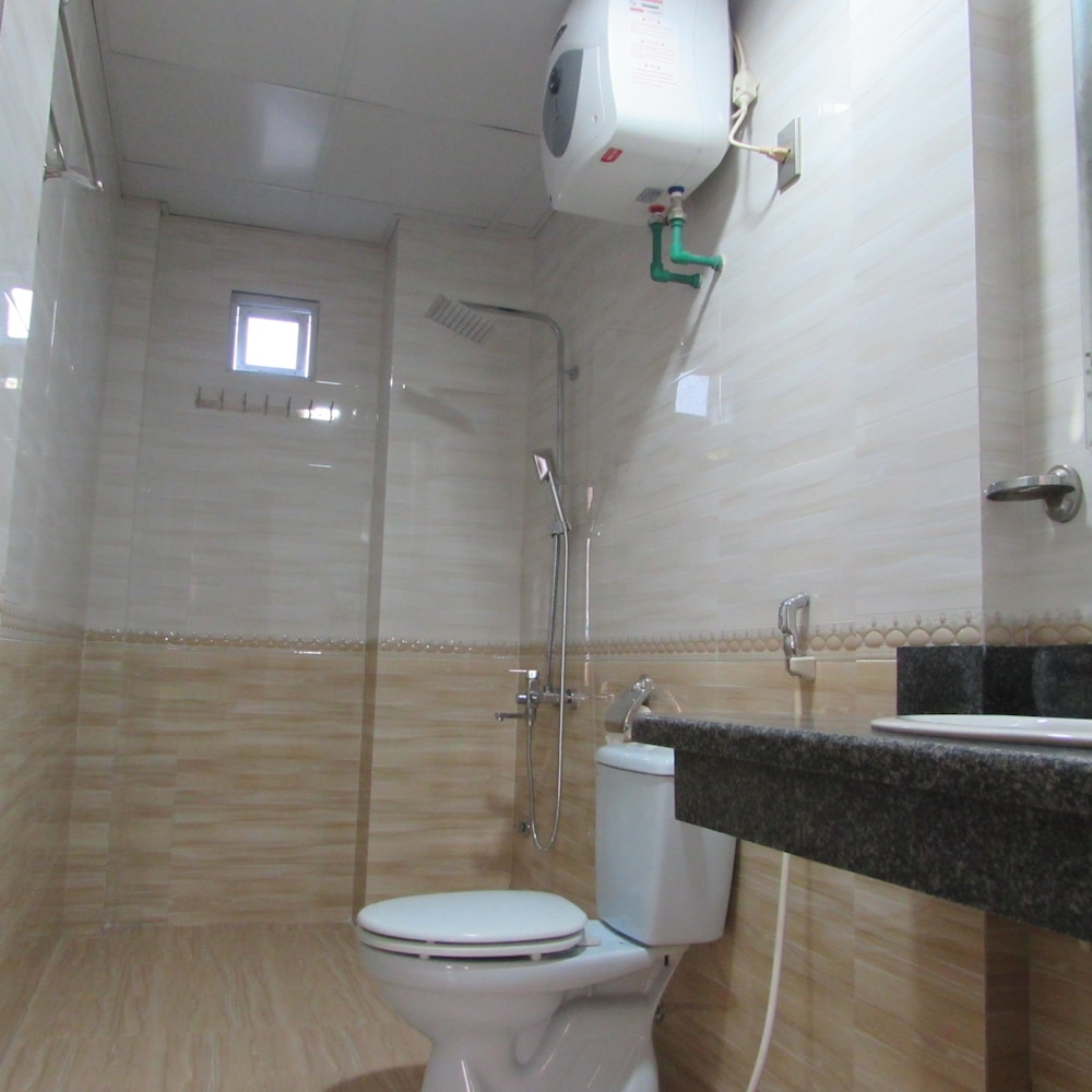 Viet Nhat Halong Hotel 21/61