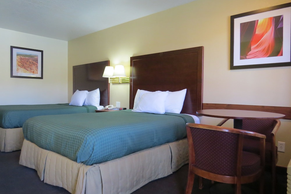 Americas Best Inns-St. George 27/38