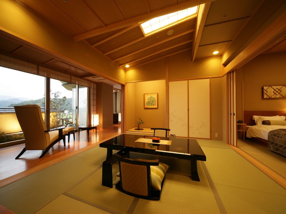 Bettei Koshi no Sato 47/65