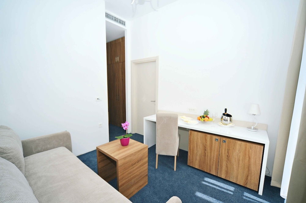 Boutique Hotel Mali Raj 24/41