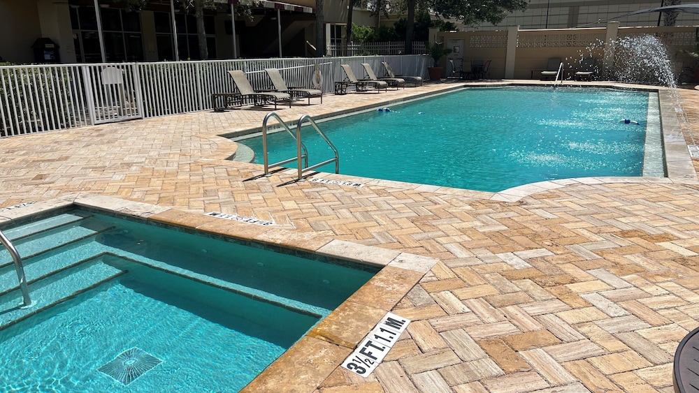 Crowne Plaza Downtown Orlando 39/79