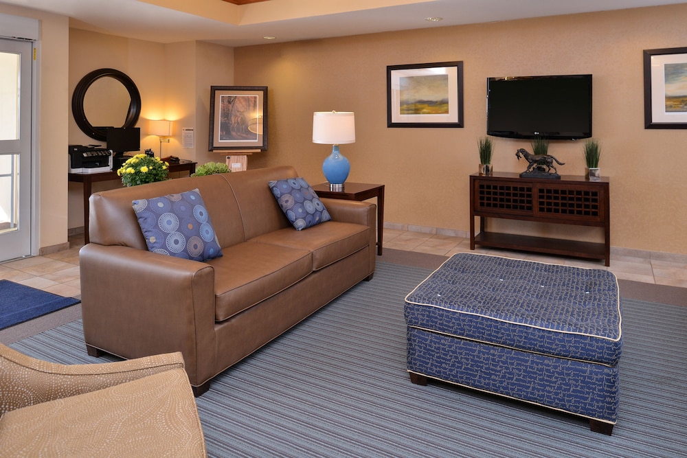 CANDLEWOOD SUITES WILLISTON 57/77
