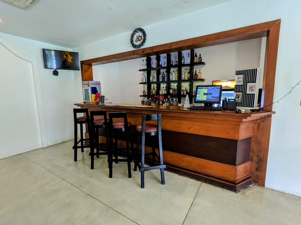 Rajarata Hotels 7/50