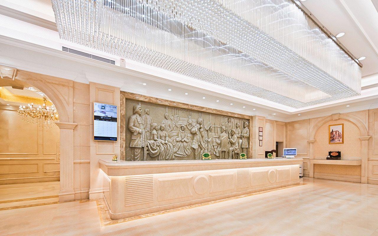 Vienna International Hotel (Shenzhen Guanlan Avenue) 8/37