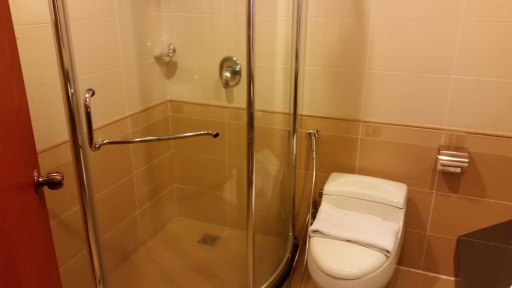 MB Hotel 17/47