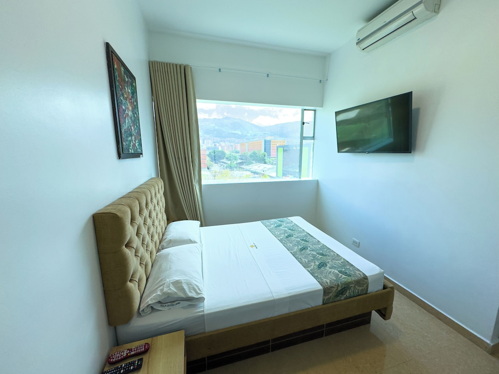 Hotel Central Plaza 15/35