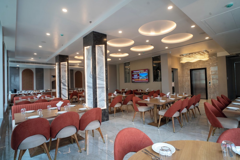 Mastiff Select Medha Plaza, Deoghar 23/30