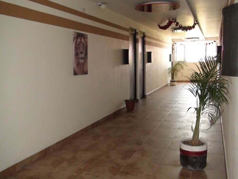 Hotel Villas 7 19/50