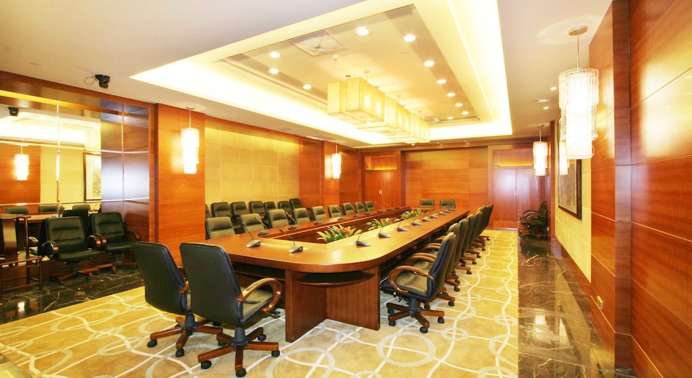 Changsha Xiaoxiang Huatian Hotel 46/54