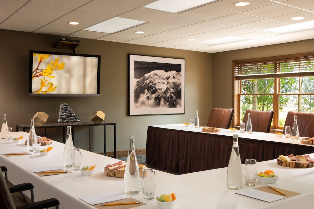 Teton Private Residences 32/50